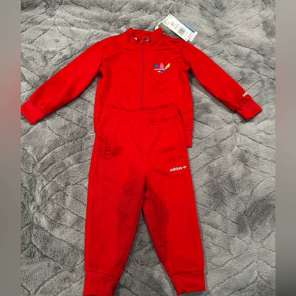 Adidas tracksuit - Picture 1 of 1
